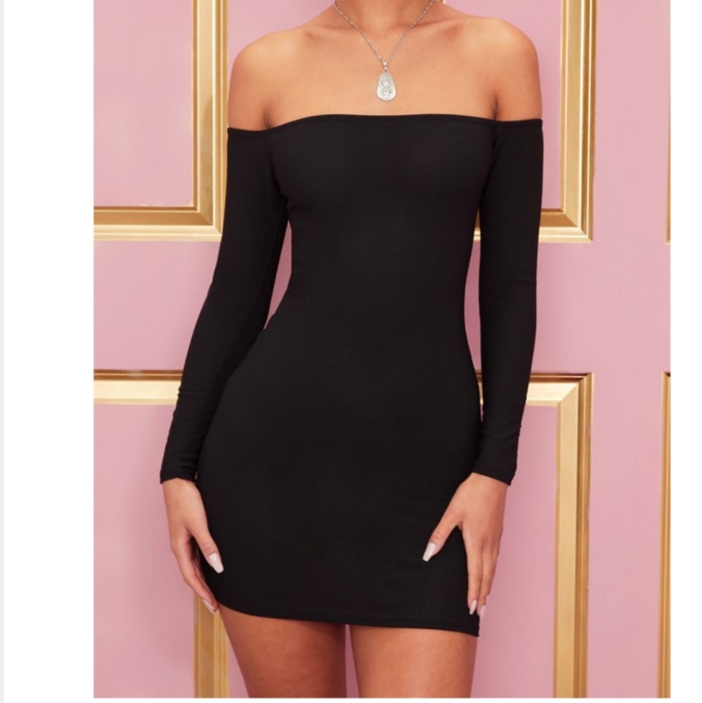 PrettyLittleThing Black Off Shoulder Mini Dress